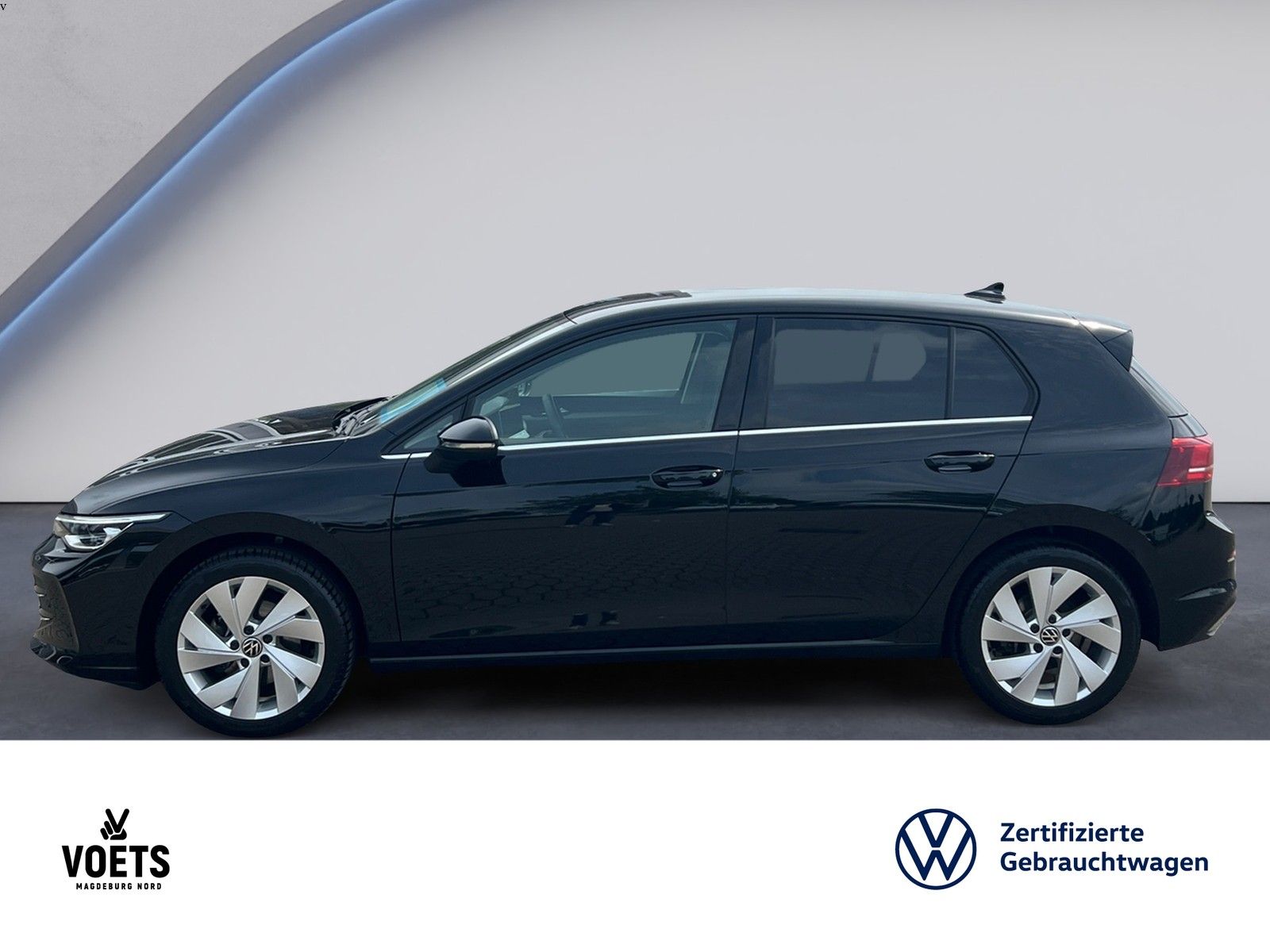 Volkswagen Golf VIII Lim. 1.5 eTSI DSG Style LED NAVI ACC foto 3