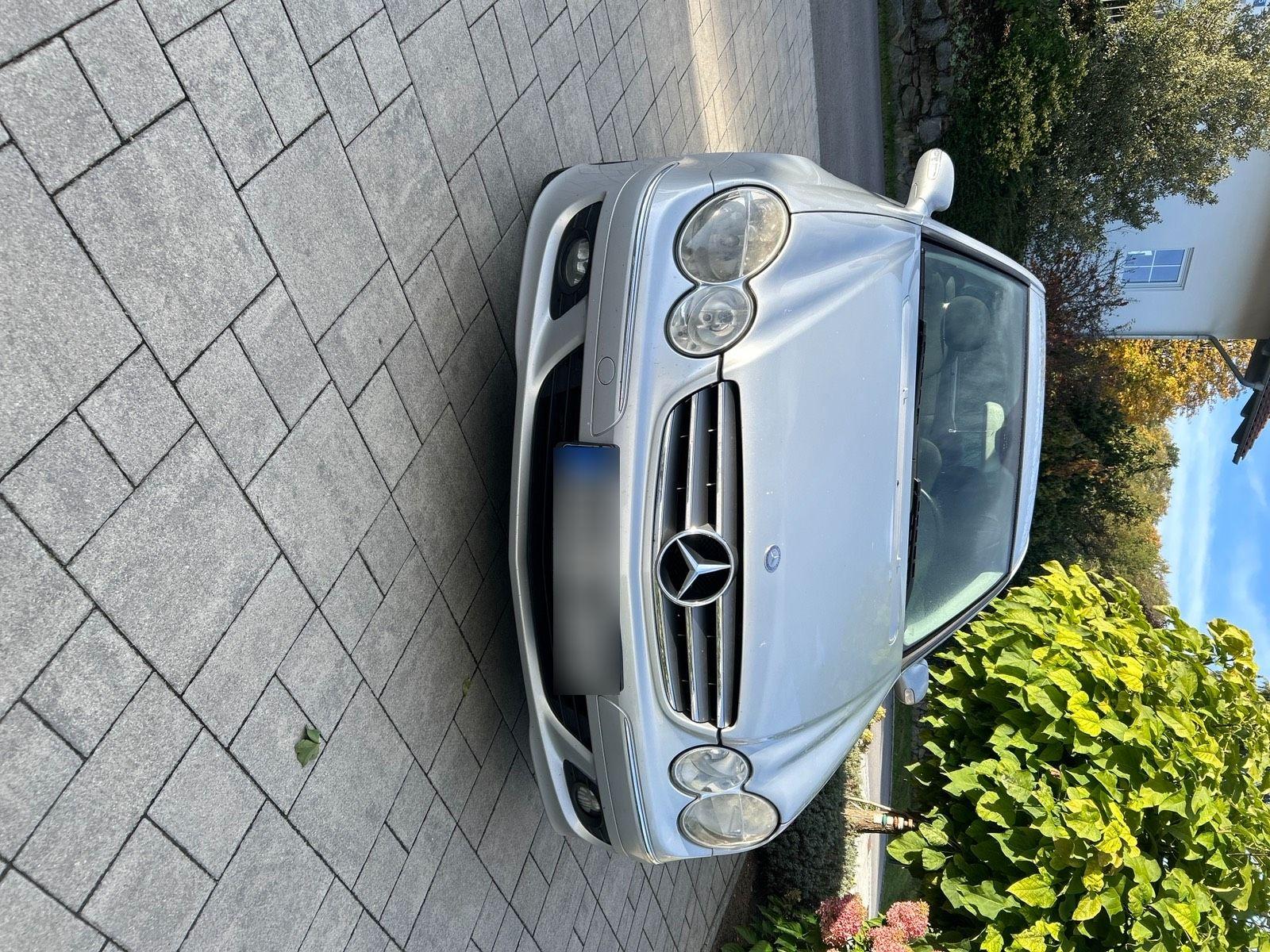 Mercedes-Benz CLK 200