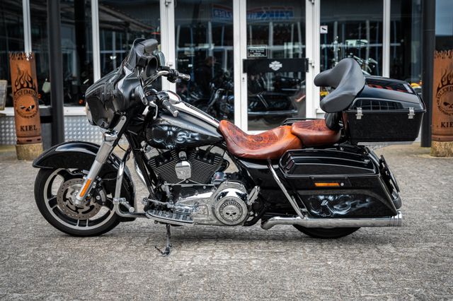 Fahrzeugabbildung Harley-Davidson STREET GLIDE FLHX 103 - KESSTECH -