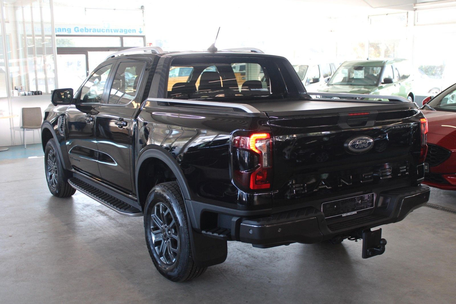 Fahrzeugabbildung Ford Ranger Wildtrak Automatik AHK Leder ACC STDHZ