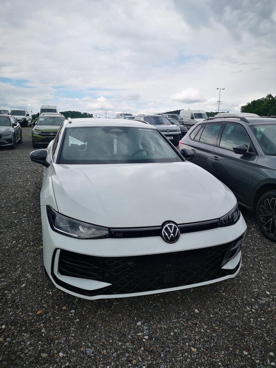 Volkswagen Passat Variant 2.0 TDI 110 kW R-line