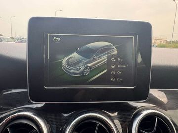 Mercedes CLA 200 - 11