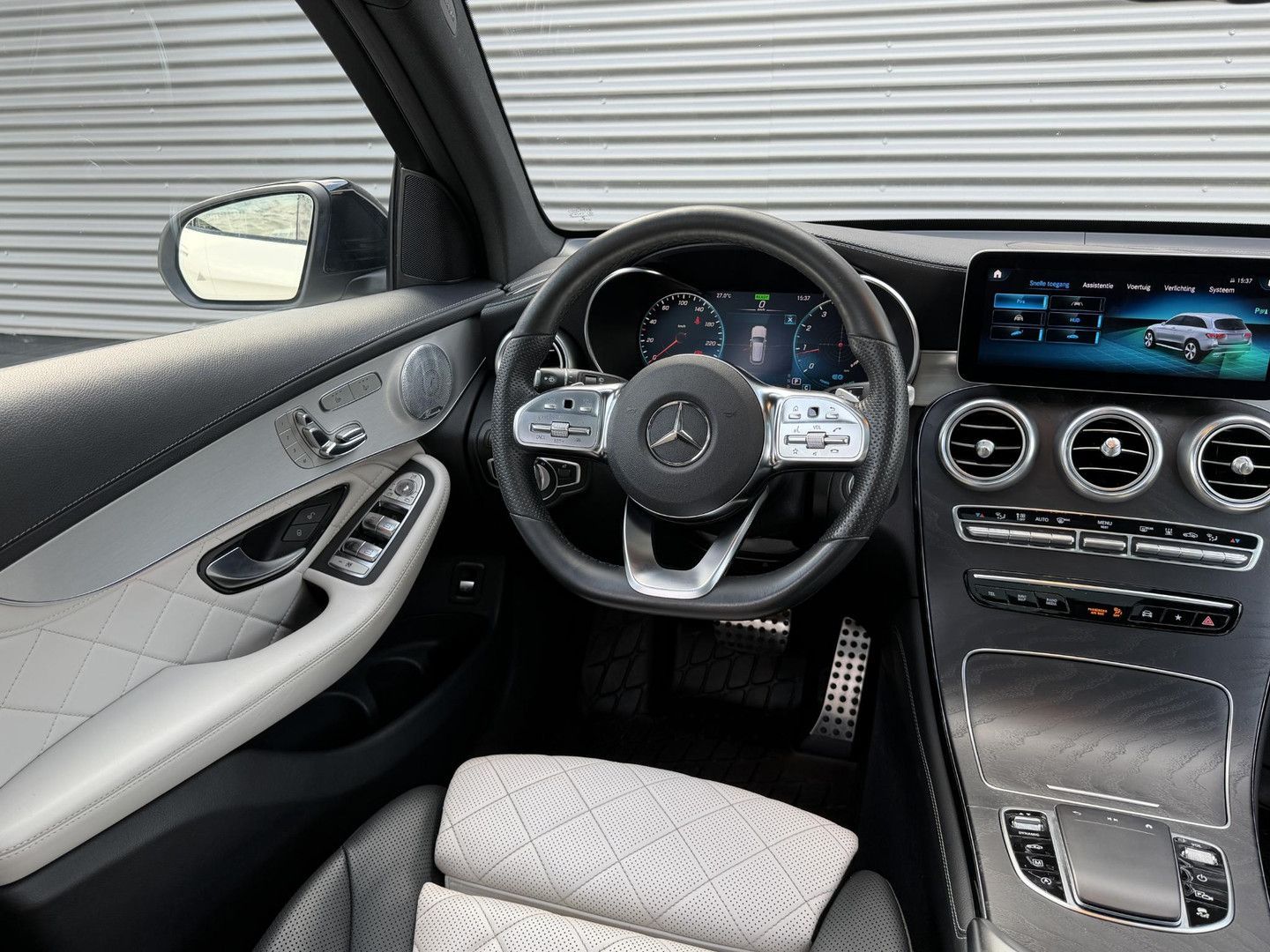 Mercedes-Benz GLC 300 4MATIC Premium Plus imagem 2