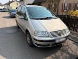 Volkswagen VW Sharan 2001 7 Sitzer 1.9 TDI - Volkswagen Sharan mit Diesel-Antrieb: Kombi, Schaltgetriebe