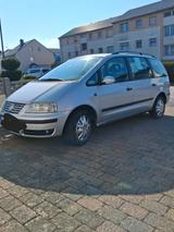 Volkswagen Sharan 2.0 Auto Basis Basis - gebrauchte VW Sharan aus dem Jahr 2004