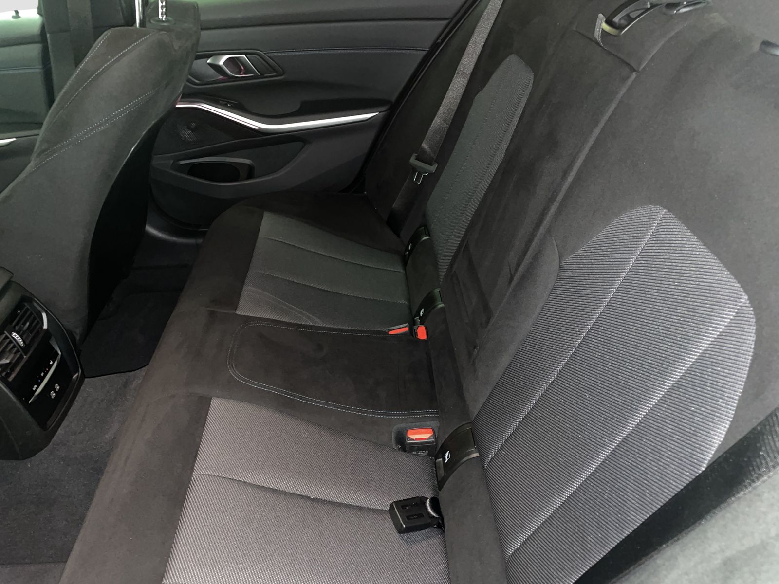 BMW 320 - Bild 13