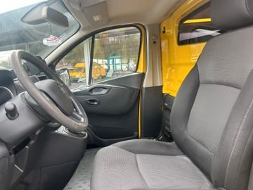 Renault Trafic - 10