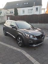 Peugeot 5008 BlueHDi 130 EAT8 GT Line 7 Sitzer - Peugeot: Sitzer 8