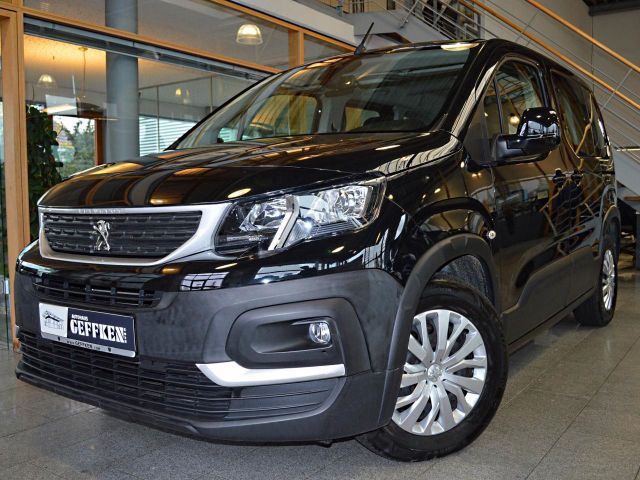 Peugeot Rifter BlueHDI 130 L1 EAT8 Active, Apple Carplay