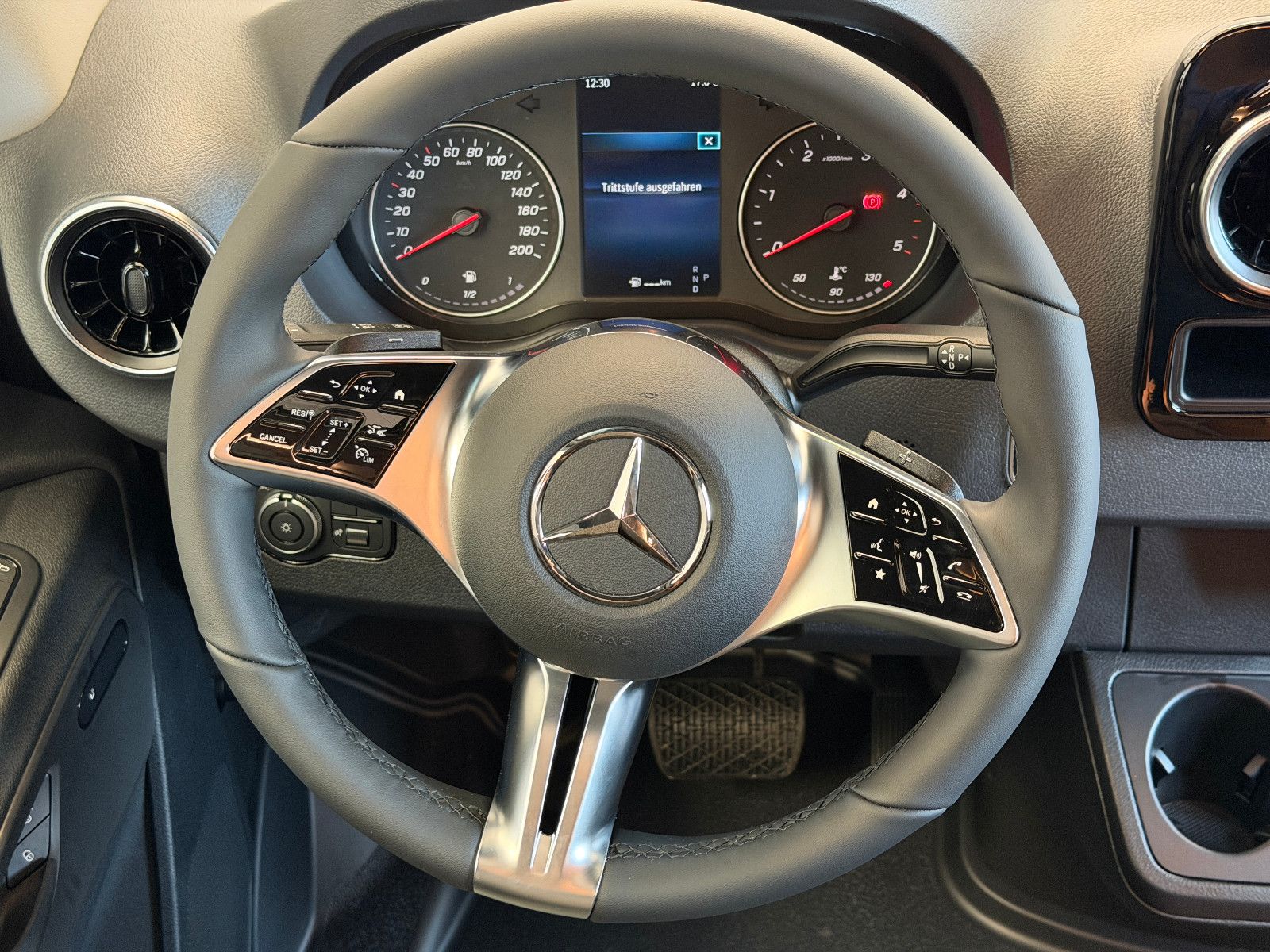 Fahrzeugabbildung HYMER / ERIBA / HYMERCAR B-Klasse MC-T 600 Modell 2026