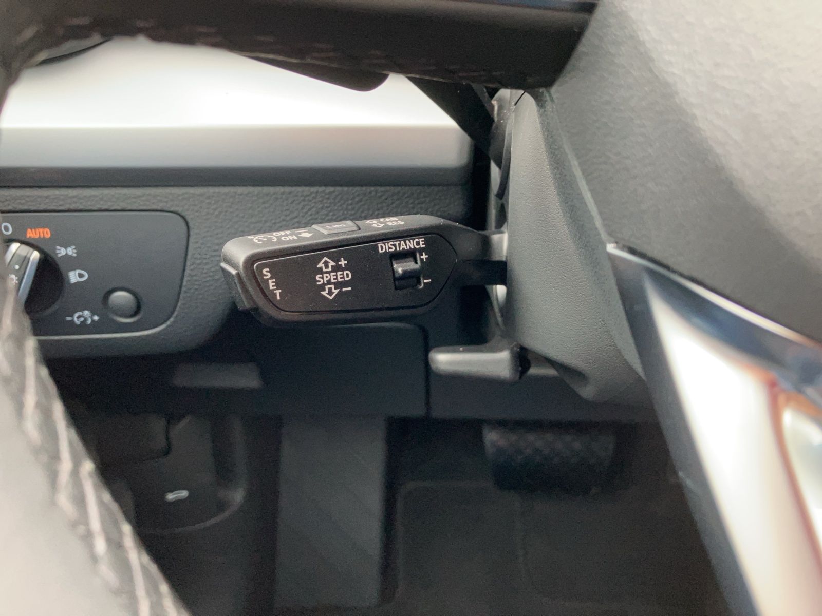 Fahrzeugabbildung Audi Q5 50 TFSI e quattro S-tronic LED ACC NAVI AVC