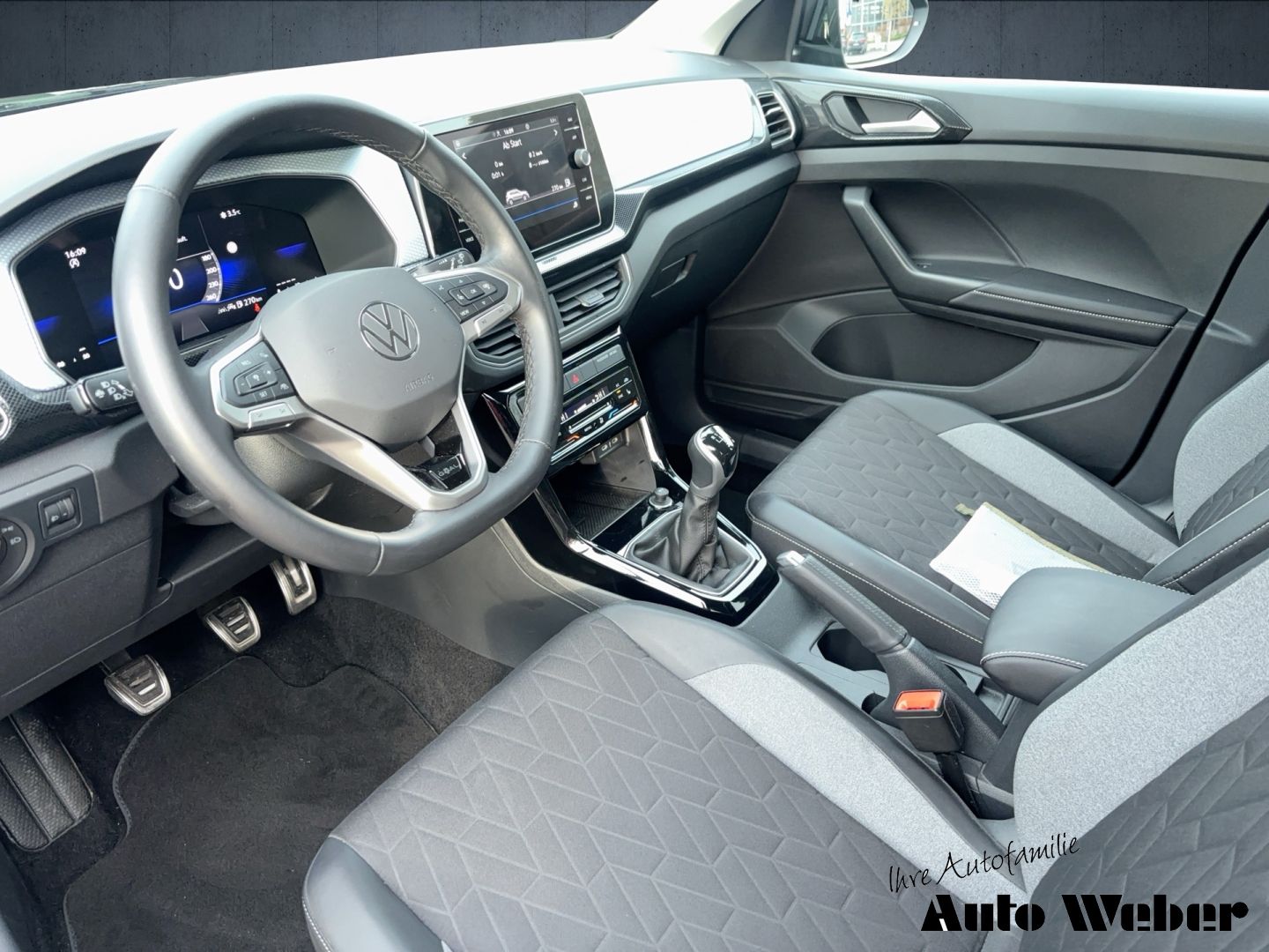 Volkswagen T-Cross - Bild 11