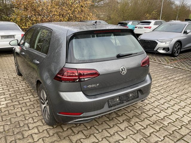 Volkswagen e-Golf VII Lim. Virtual, CCS, Kamera,