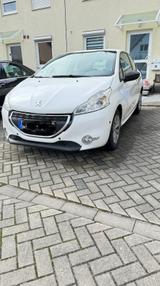 Peugeot 208 1.0 Active PureTech Klima Navi Kamera Sitzhe - Peugeot 208 in Nürnberg