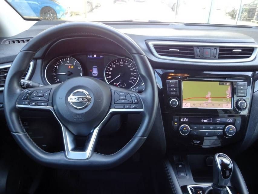 Fahrzeugabbildung Nissan QASHQAI 1.3 DIG-T  DCT-Automatik Zama
