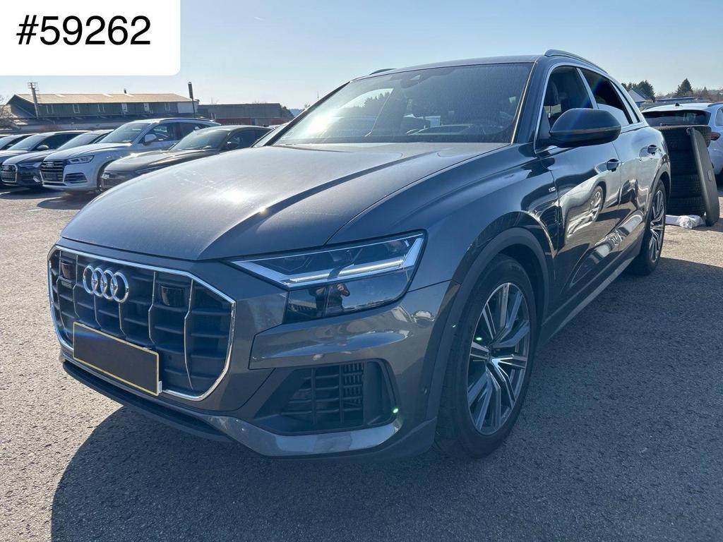 Audi Q8 55TFSI Quattro SLineACCVCockpHUDMemo21 2022