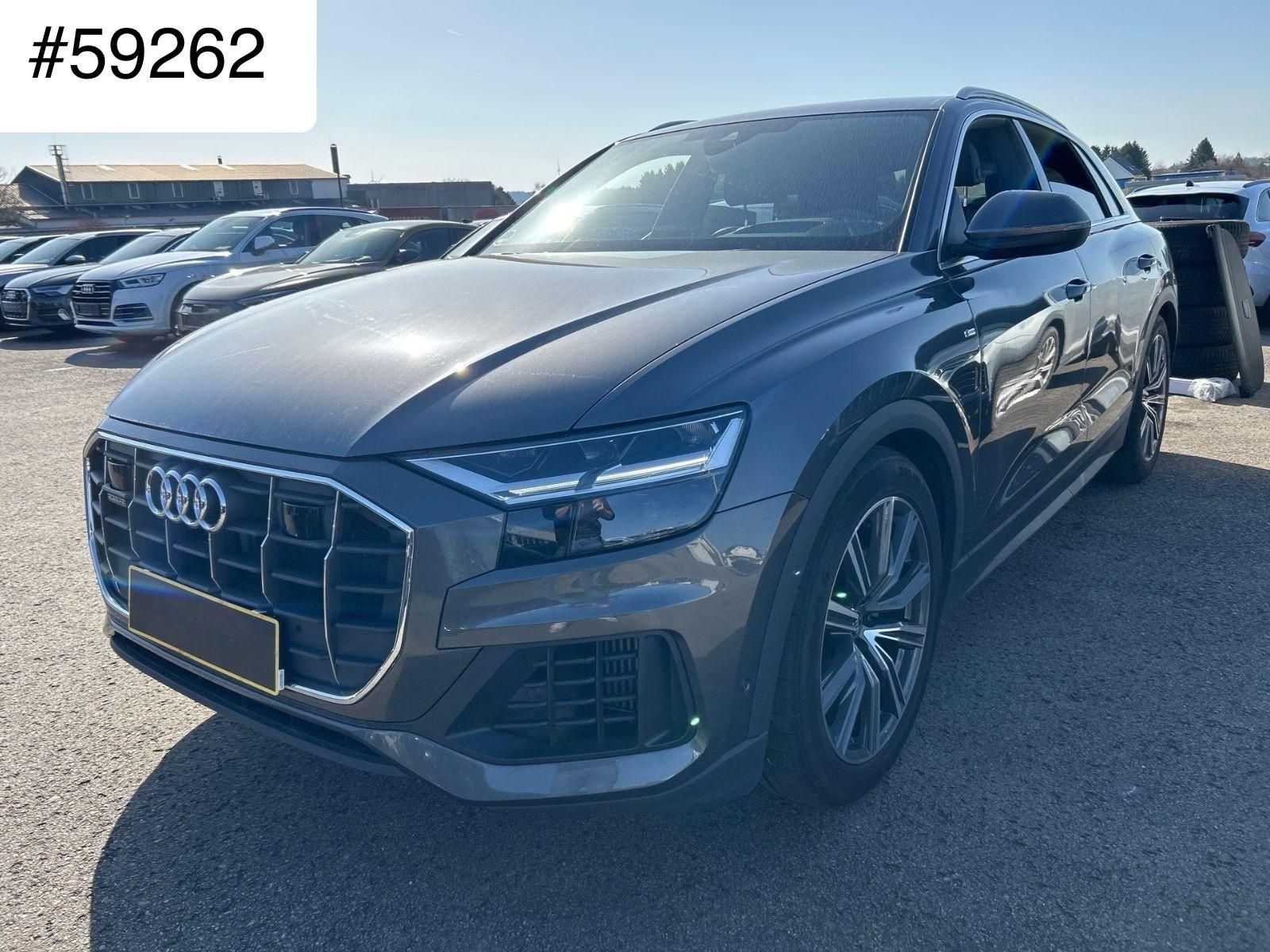 AUDI Q8 55TFSI Quattro S-Line|ACC|VCockp|HUD|Memo|21"