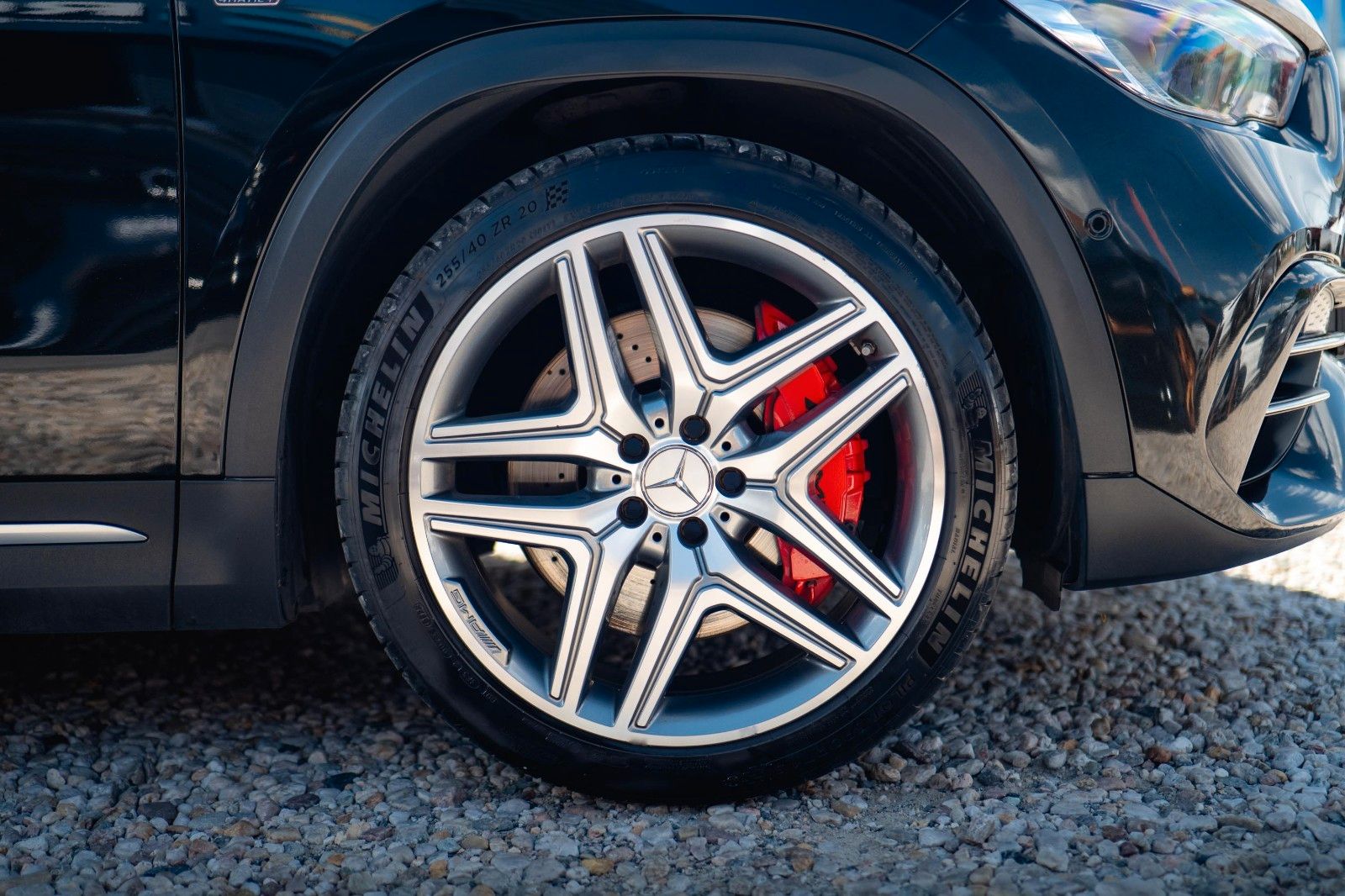 Fahrzeugabbildung Mercedes-Benz GLA 45 S AMG 4Matic | ACC | PANO | BURMESTER