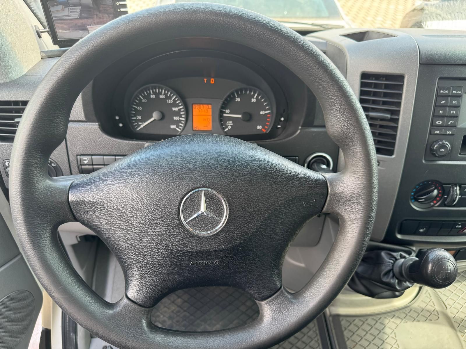 Fahrzeugabbildung Mercedes-Benz Sprinter II  514 Koffer RWD Top