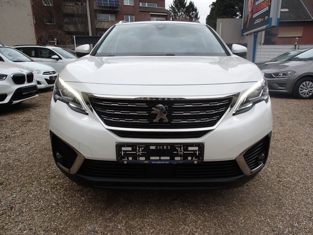 Peugeot 5008 Active/NAVI/KAMERA/7 SITZER/GUTER ZUSTAND/