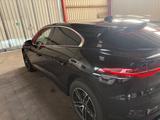 Jaguar I-Pace EV400 SE 8 Fach Bereift,LF,SH - schwarze Jaguar I-Pace