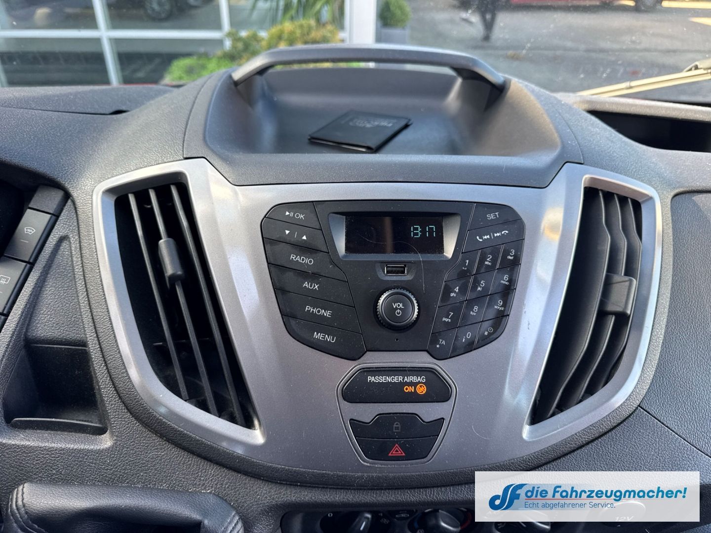 Fahrzeugabbildung Ford Transit Kombi 350 L3 Trend Temp Klima *7160