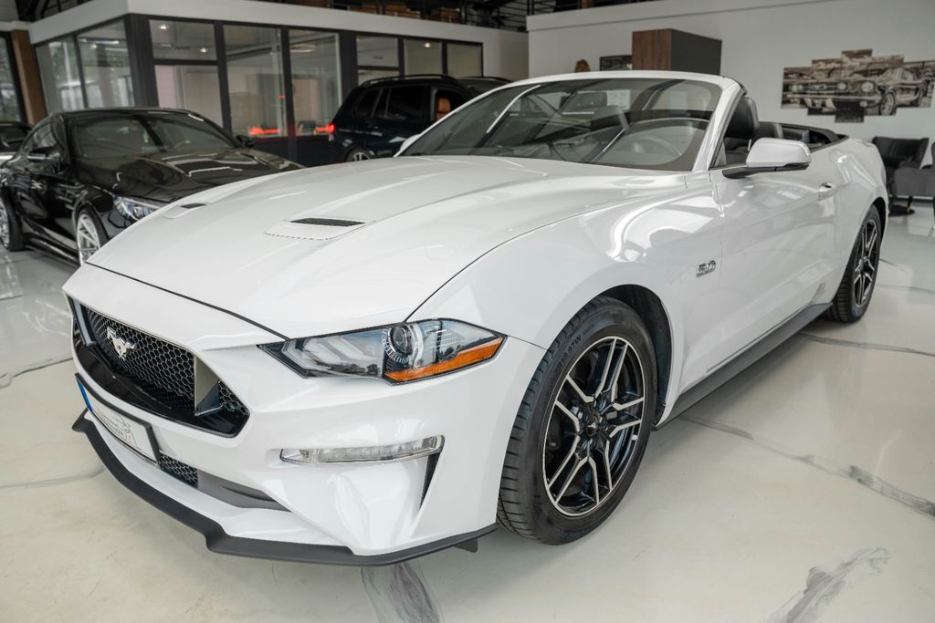 Image of Ford Mustang