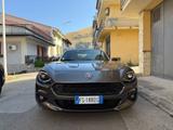 Fiat 124 Spider 1.4 MultiAir America iva esposta - gebrauchte Fiat 124 Spider aus dem Jahr 2018