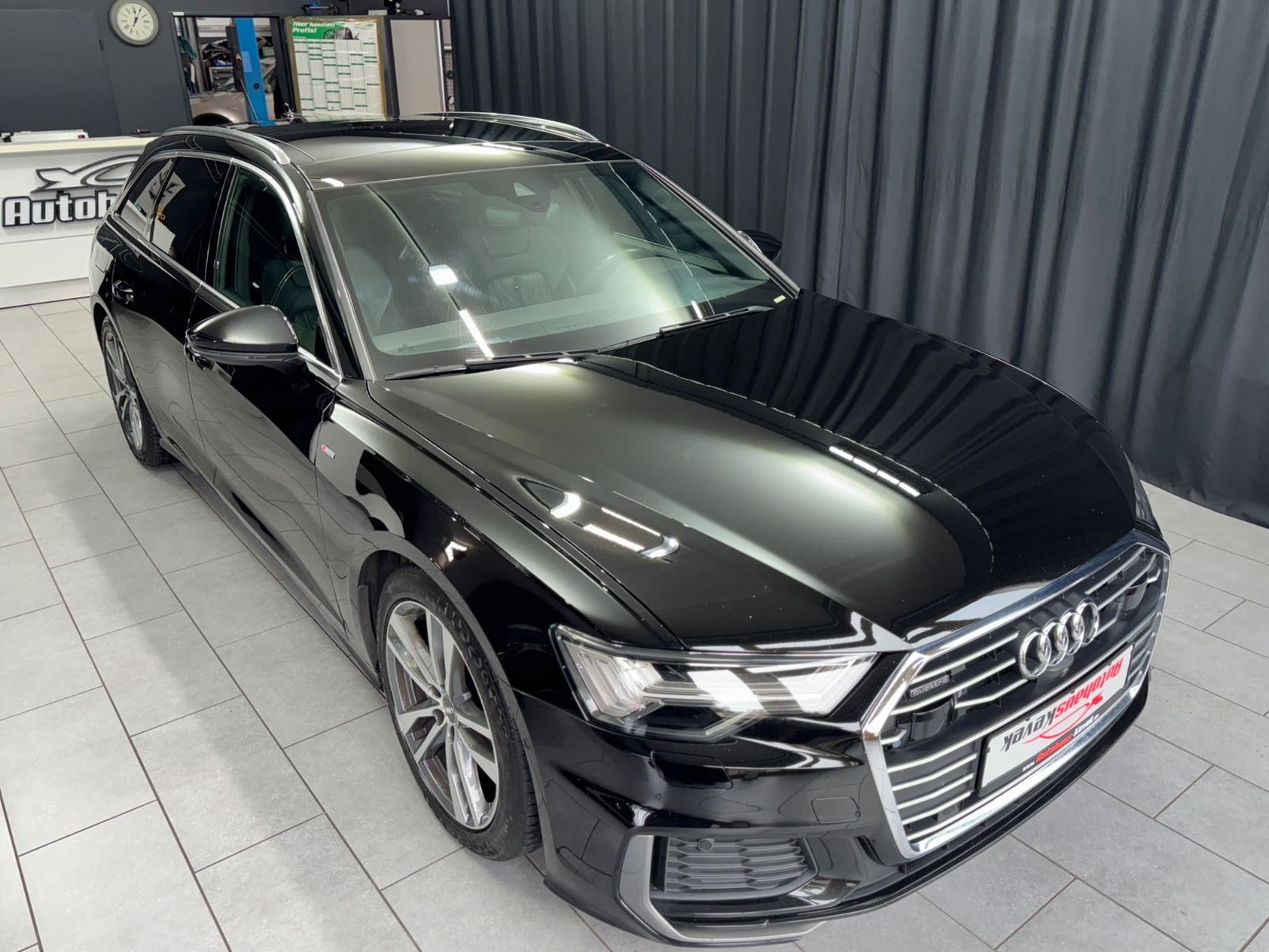 Fahrzeugabbildung Audi A6 Avant 50 TDI quattro sport|S-LINE|PANO|MATRIX