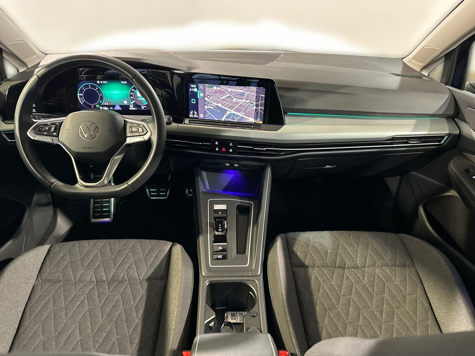 Volkswagen Golf - Bild 14