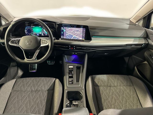 Golf VIII Variant 2.0 TDI DSG MOVE LED+ACC+NAVI+