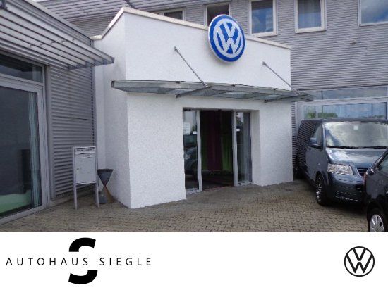 Volkswagen Jetta 1.2 TSI Life Navi Tempomat Parktronic Sitz