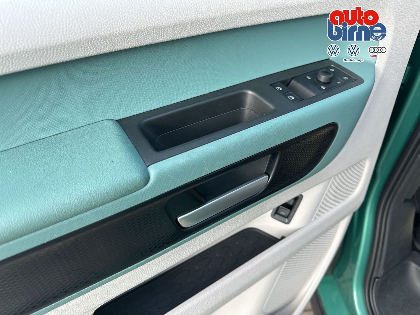 ID. Buzz Pro 150KW AHK Navi Memory Sitze 360 Kam