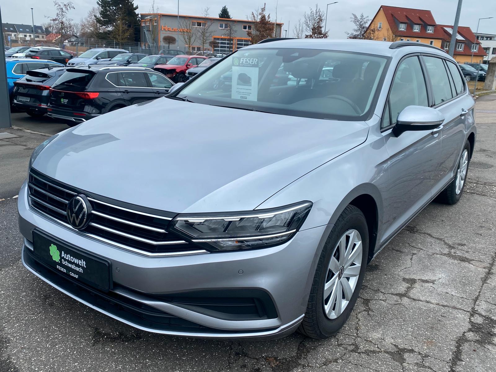 Volkswagen Passat Variant 1.5 TSI ACC PDC KAM NAVI LED SHZ