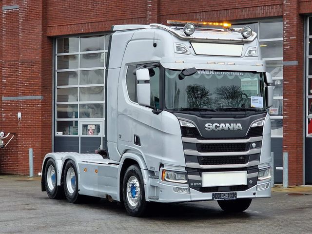 Scania R650 V8 NGS Highline 6x4 - PTO/Hydraulic - Retar