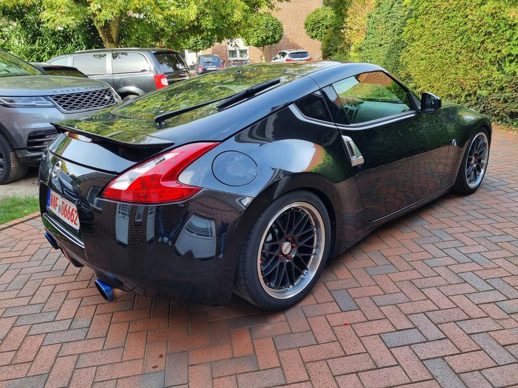 Nissan 370Z