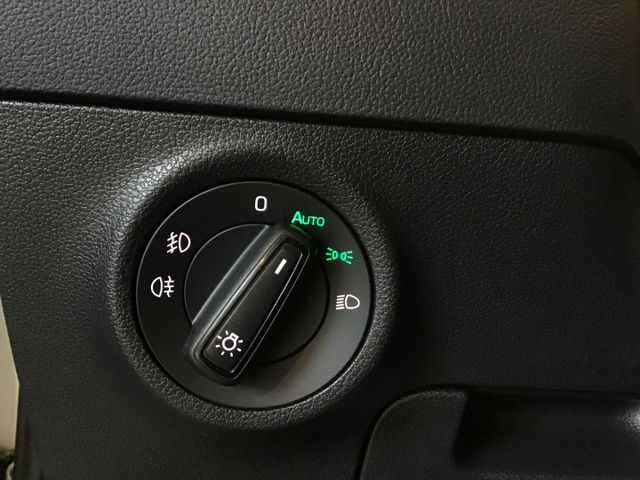 Fahrzeugabbildung Skoda Karoq Sportline 2.0 TSI 4x4 DSG/AHK/Navi/ACC/DCC