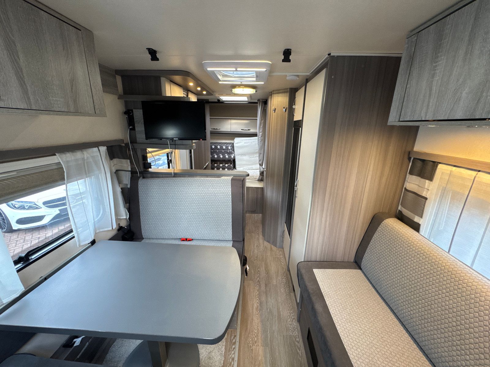 Fahrzeugabbildung Hobby T 65 HKM OPTIMA ON TOUR IC-LINE MAXXAIR BEARLOCK