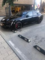 Porsche Panamera GTS VOLLAUSSTATTUNG