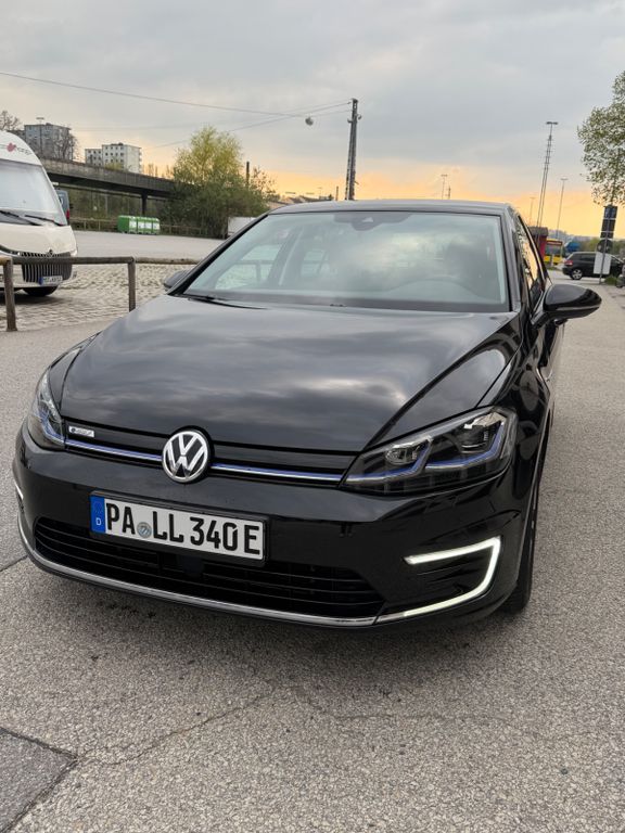 Image of Volkswagen Golf
