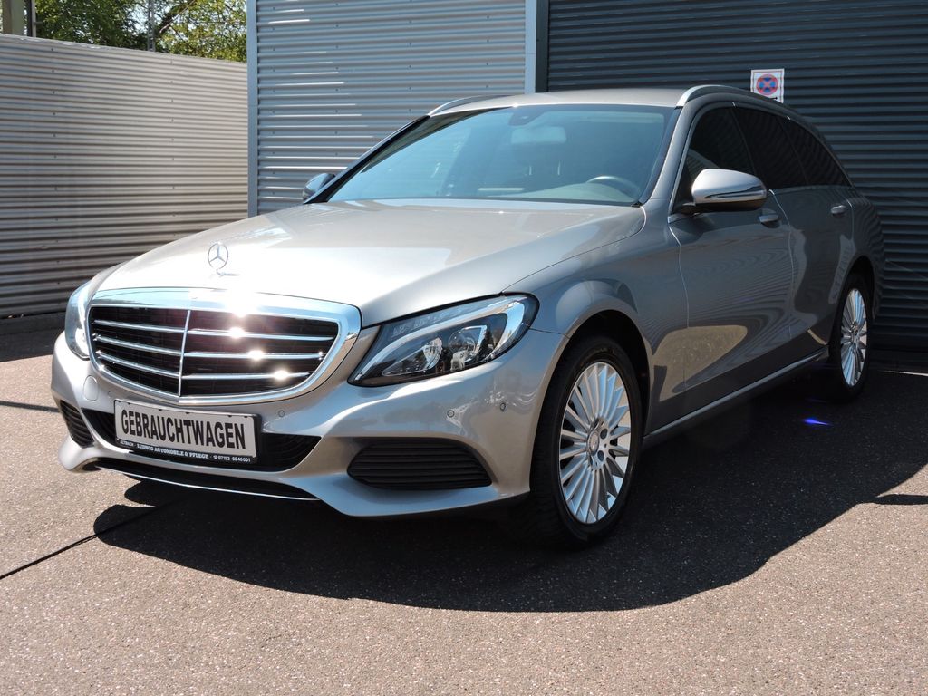 Image of Mercedes-Benz C 200