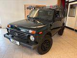 Lada Niva 4X4 Mike Sanders, Dotz, Dachträger, Leiter - Lada Niva: M