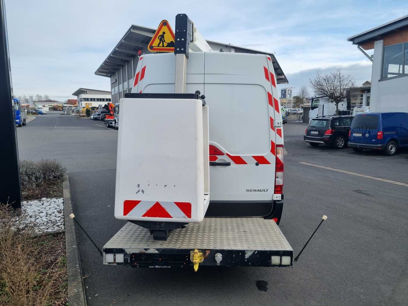 Fahrzeugabbildung Renault Master 2.3 dCi / KLUBB K32, 12,5m