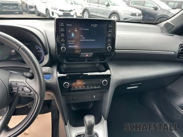 Toyota Yaris Cross - 12