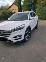 Hyundai Tucson - 2.0 4WD Premium - Hyundai Accent Diesel Gebrauchtwagen