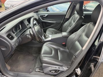 Volvo V60 - 10