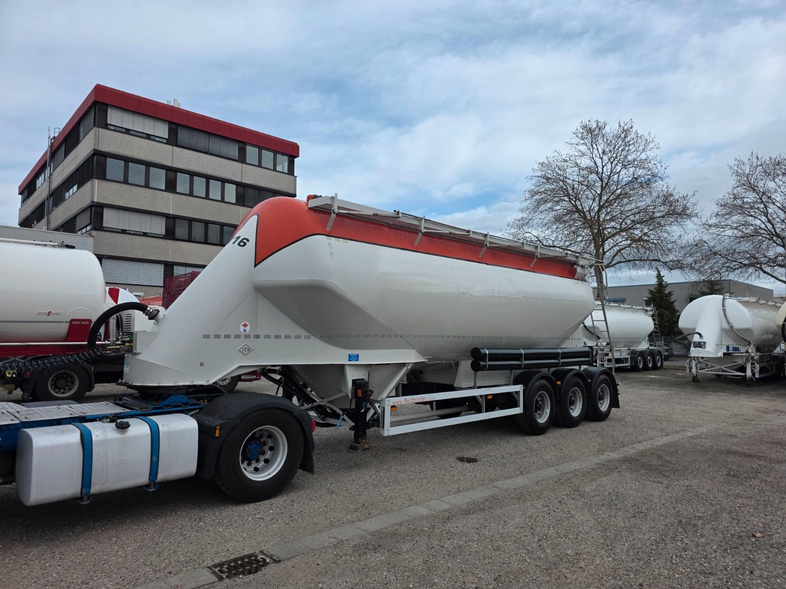 Feldbinder 2 x 38m³ Zementsilo / 4600Kg / Top Condition