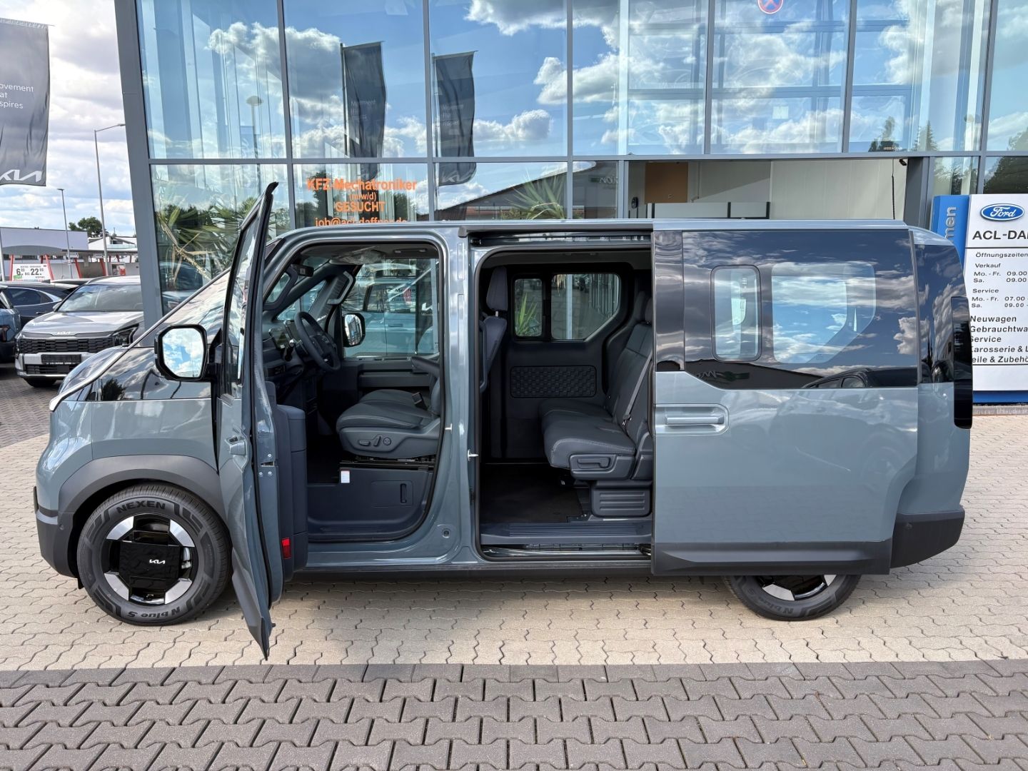 Fahrzeugabbildung Kia PV5 Passenger 120 kW Elite 360°Kamera Wärmepumpe