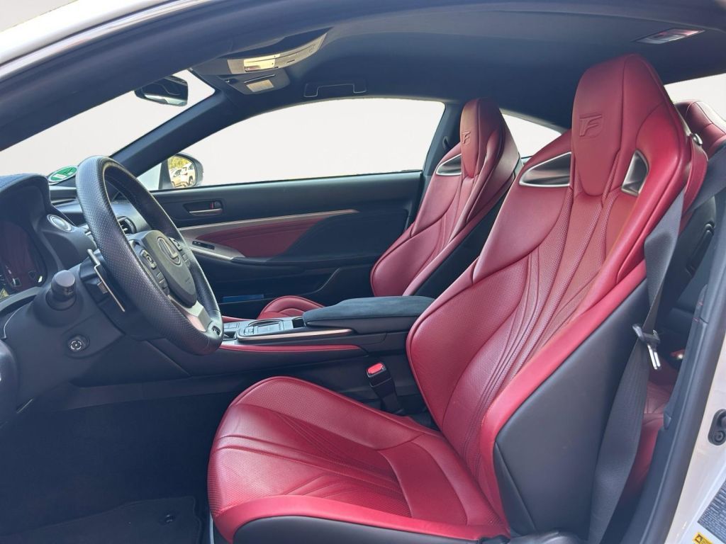 Fahrzeugabbildung Lexus RC F