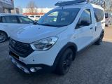 Dacia Dokker Stepway Celebration Kamera AHK SHZ 1.Hand - Dacia Dokker: Weiß, Kombi